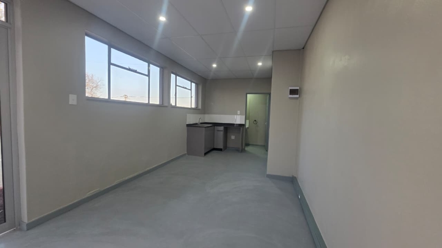To Let Commercial Property for Rent in Wilkoppies North West
